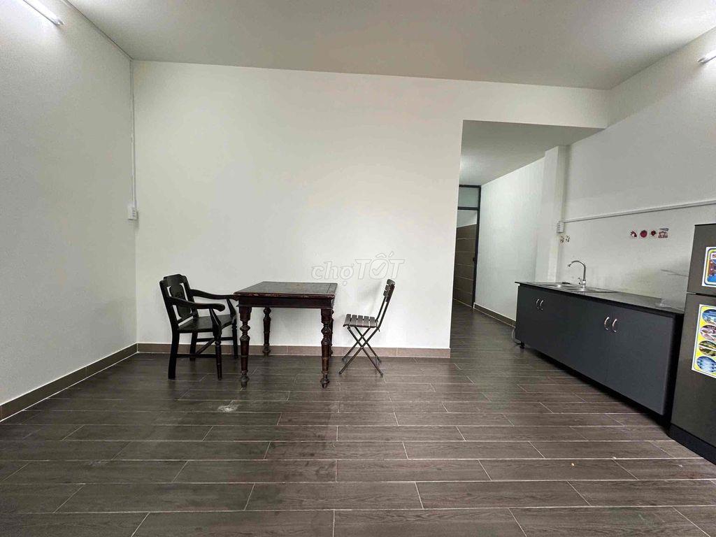 CHO THUÊ NHÀ NC 1 PHÒNG NGỦ + 1 PHÒNG KHÁCH + 1WC RIÊNG, 60M2, 5,5TR