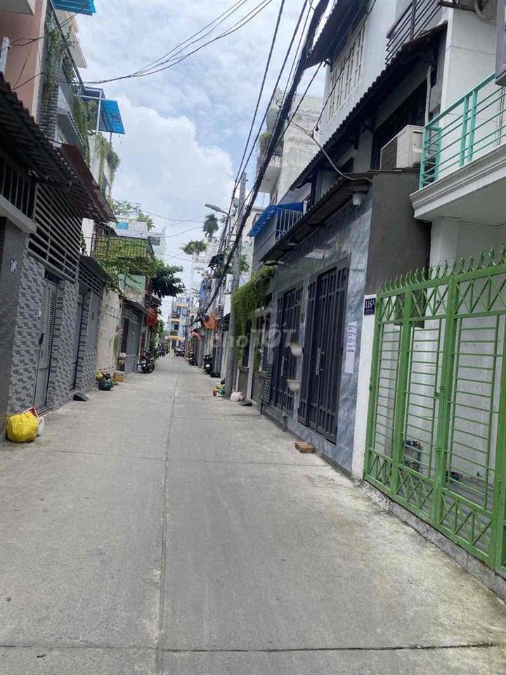 Bán nhà HXH Lâm Văn Bền, Quận 7, dt 40m2 (4x10m), 3 tầng, giá 4,6 tỷ