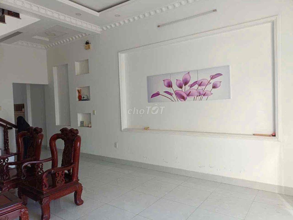 Cho Thuê Nhà Nguyên Căn 5x18m, 1 Trệt 2 Lầu + Sân Thượng, giá 22 Tr/