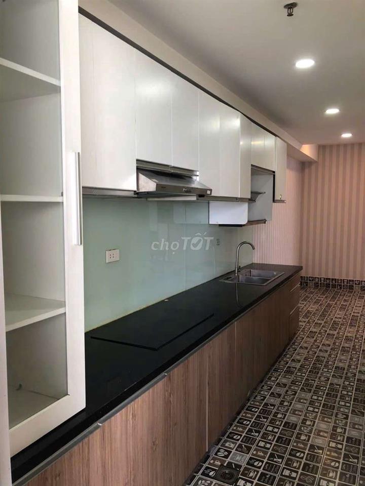 Cho thuê căn hộ 3pn tại Cosmo City giá 16tr/ tháng
