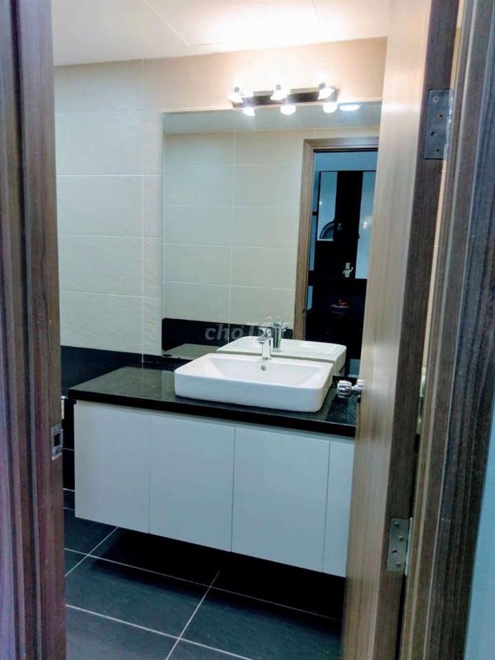 Bán căn hộ sổ hồng sẳn
