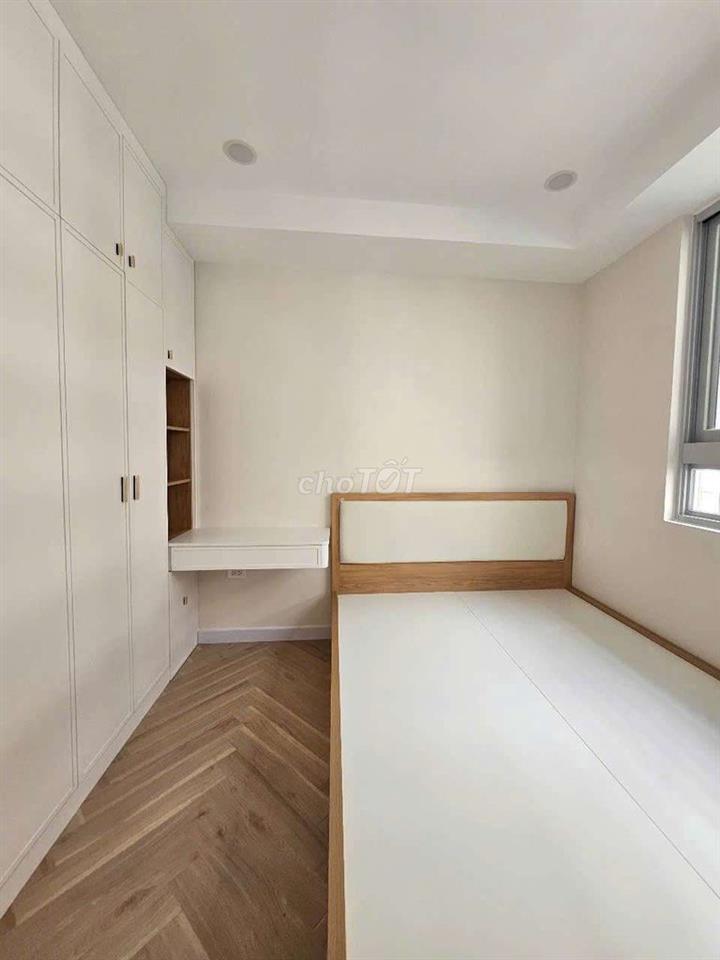 Cho thuê căn hộ 2pn CosmoCity