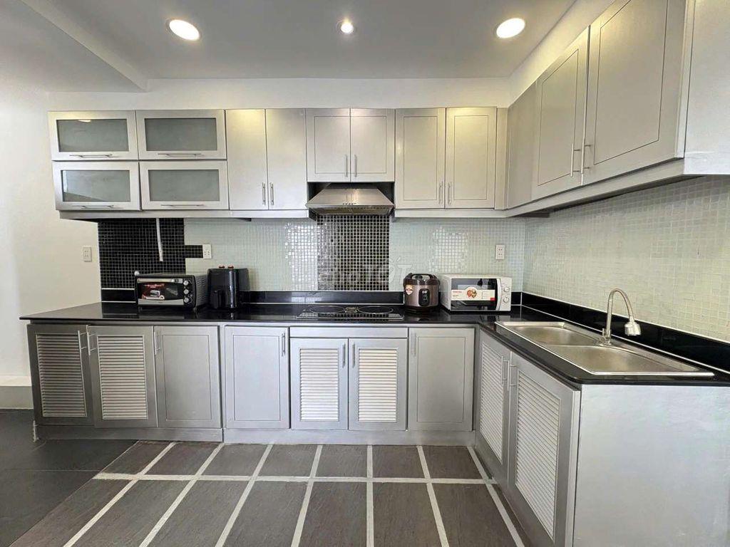 Cho Cần cho thuê gắp siêu phẩm Penthouse Phú Mỹ Hưng, Quận 7.
