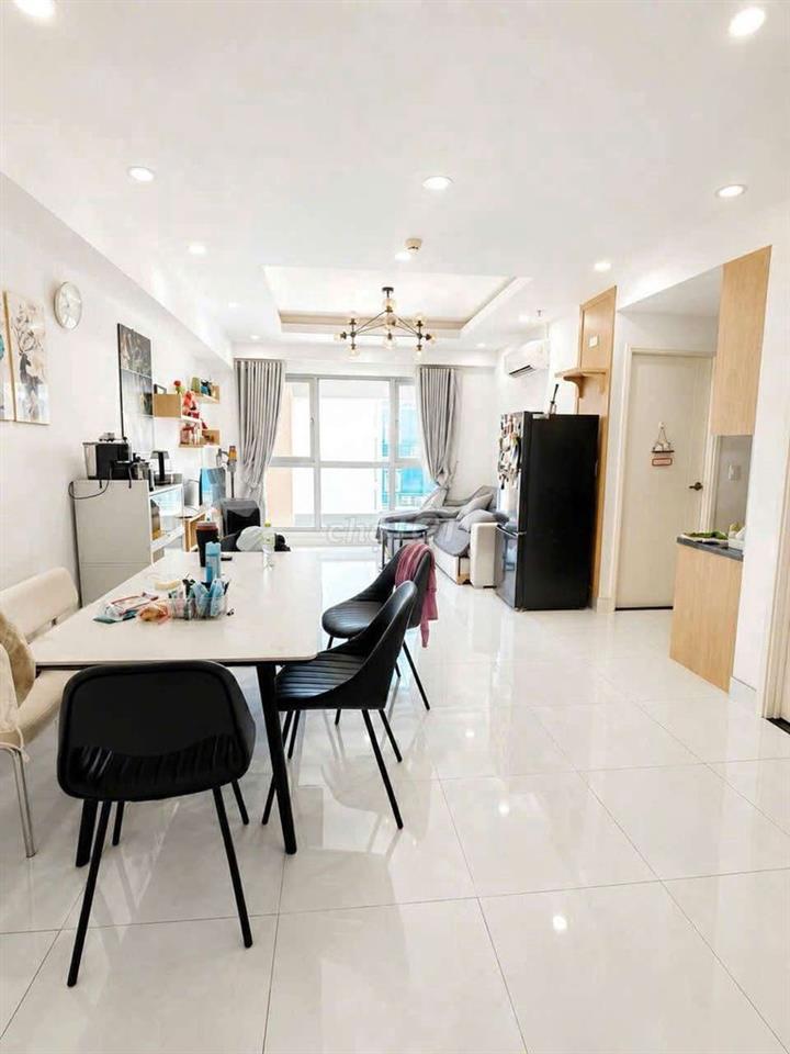 Cho thuê căn hộ 2PN Full nội thất Cosmo mặt tiền nguyễn thị thập