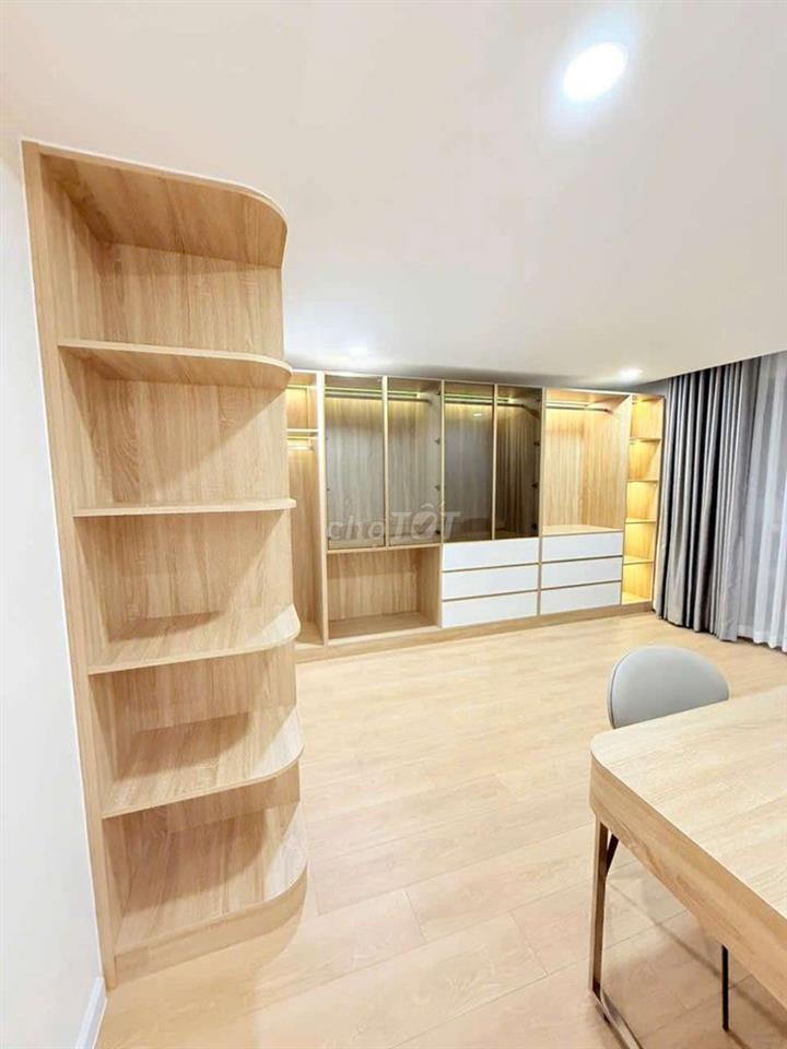 Cho thuê penthouse happy valley tầng cao 해피밸리 고층 펜트하우스 임대