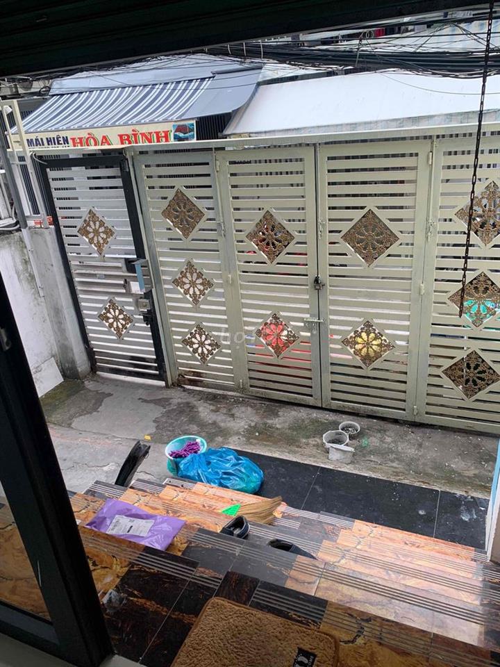 Cho thue CHDV Trần Xuân Soạn Q7