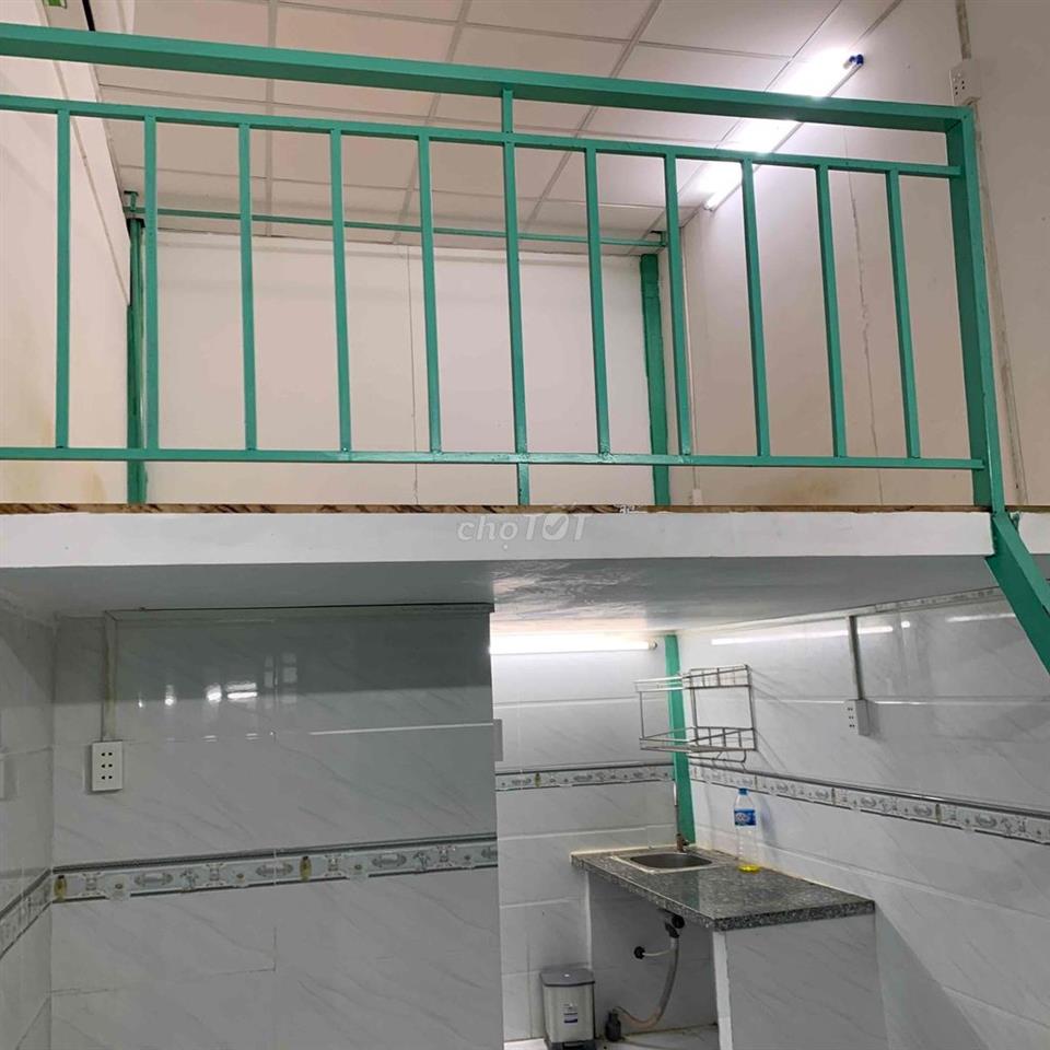 Phòng 45m2 ngay KCX Tân Thuận Q7