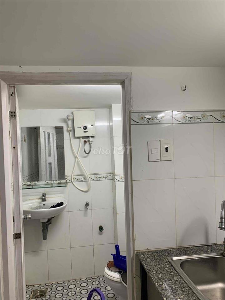 Phòng trọ 45m2 Hẻm 719 Huỳnh Tấn Phát Q7