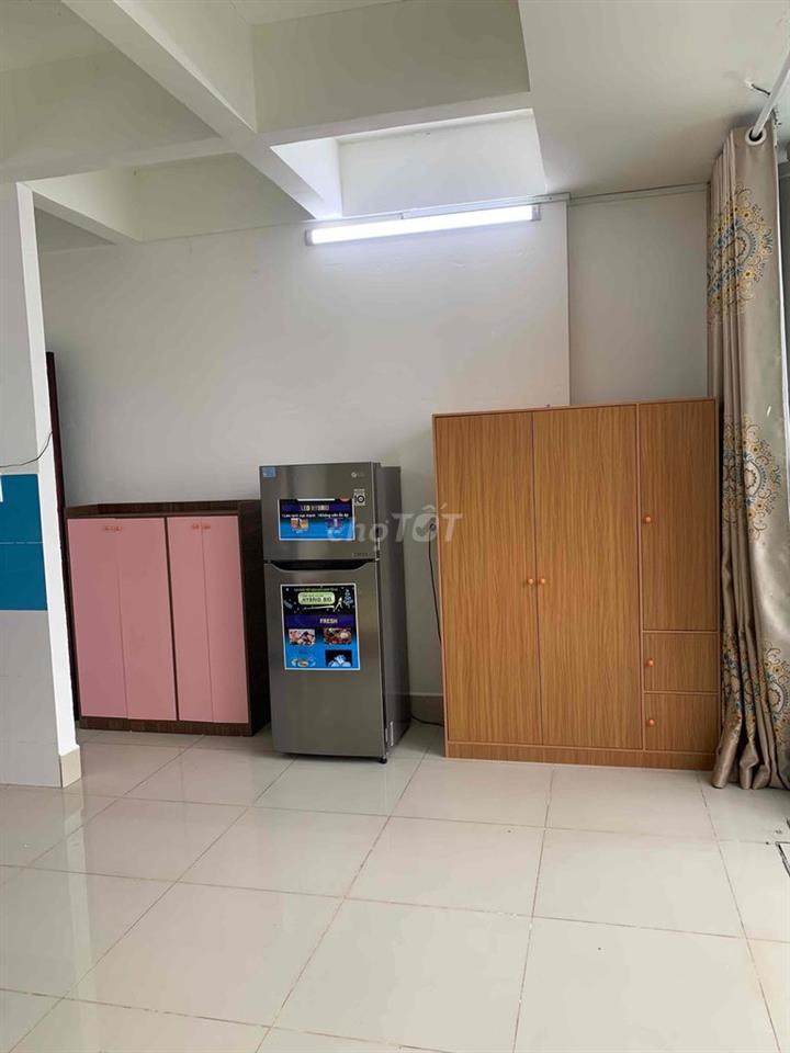 Phòng 55m2 cạnh ĐH TC Maketting Q7