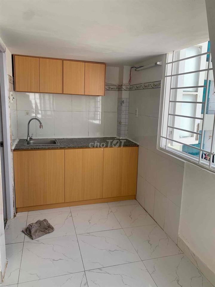 Phòng 45m2 Hẻm 719 HTP Q7- Điện máy xanh