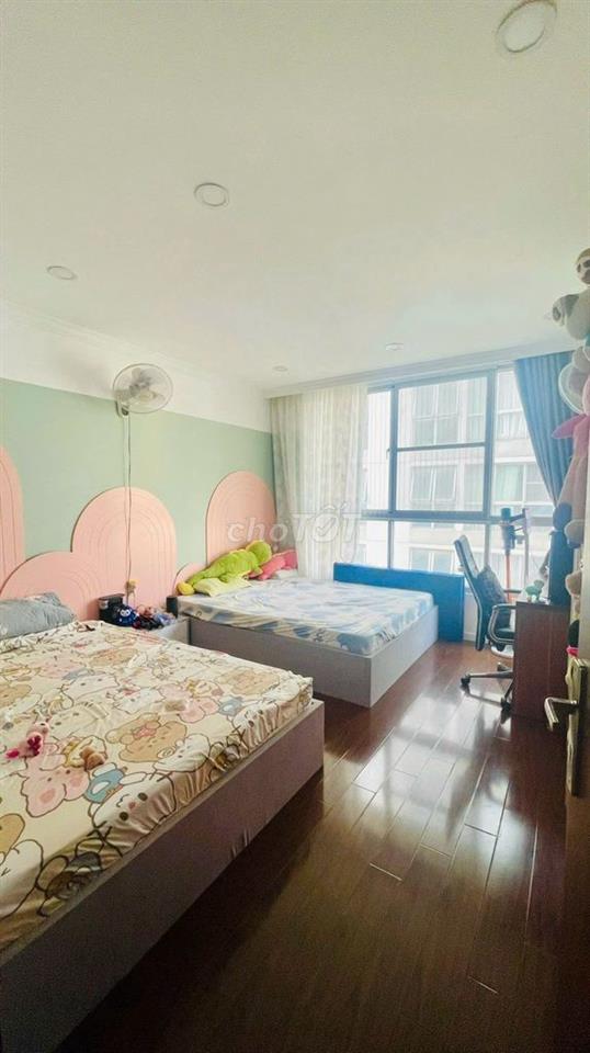 🏡 Bán Duplex StarHill Phú Mỹ Hưng – Căn hiếm, riêng tư, giá tốt