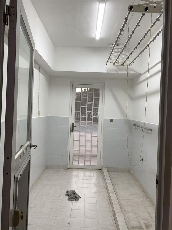 Bán căn hộ Garden Court 2