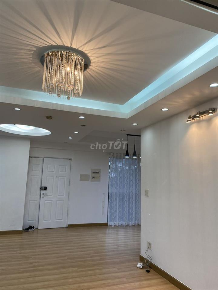 Bán căn hộ Garden Court 2