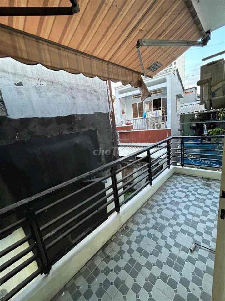 bán nhà 373/15A trần xuân soạn q7 .tphcm