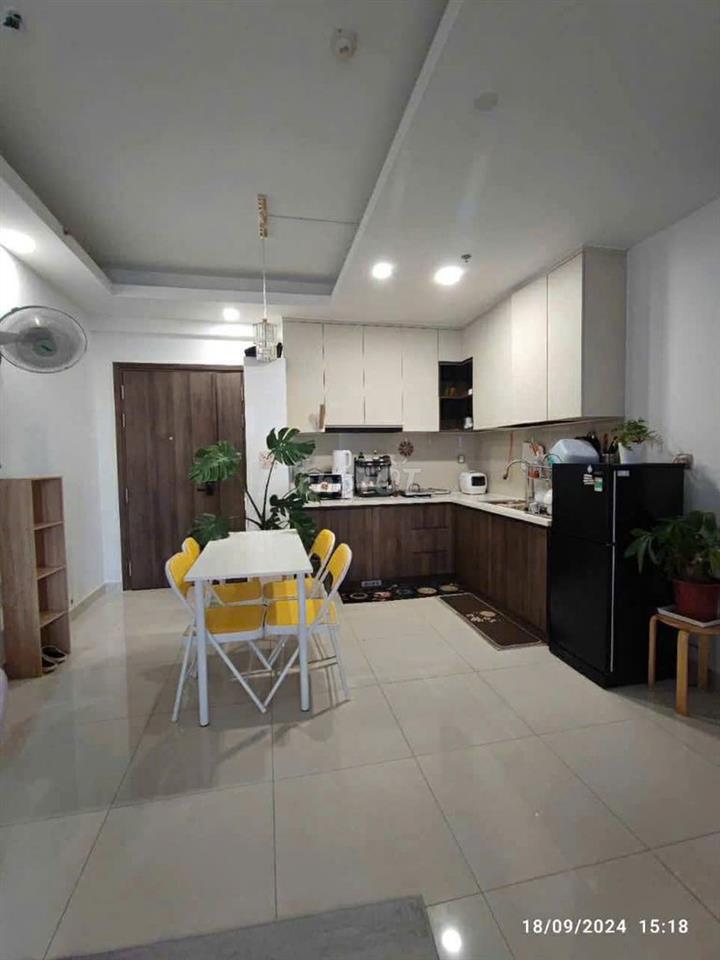 CHO THUÊ ECO GREEN  2PN FULL NỘI THẤT ĐẸP- NHÀ MỚI, GẦN RMIT