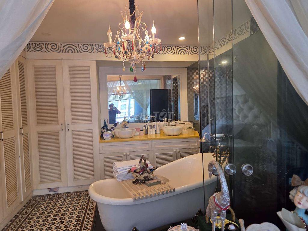  Canho PMH  3 mặt view, dt214m2 (178,85+36m2 hàh lag riêg), 2 chổ oto
