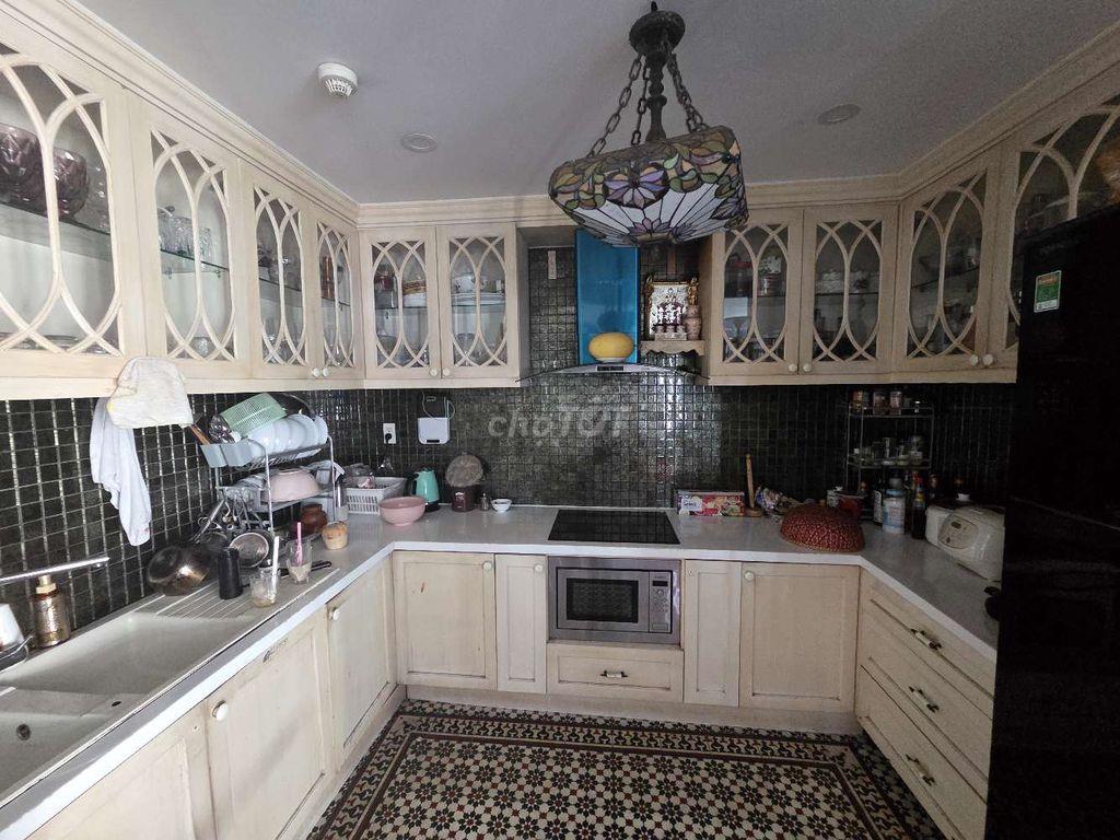  Canho PMH  3 mặt view, dt214m2 (178,85+36m2 hàh lag riêg), 2 chổ oto