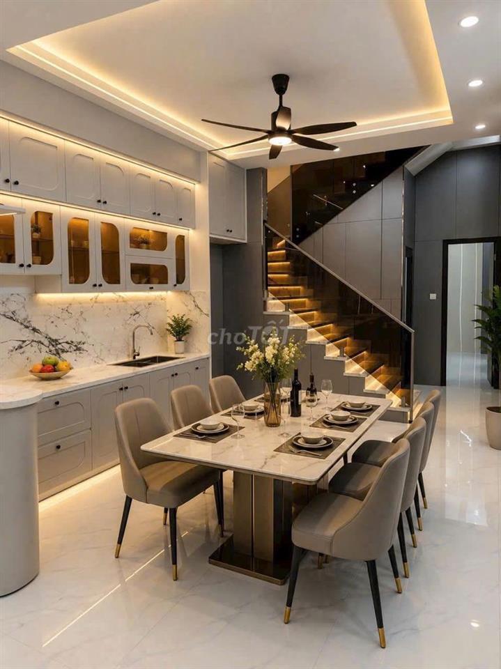 ⭐Hàng đẹp vừa lên -  Hàng Hiếm Quận 7 | 64m² - Full Nội Thất - HXH
