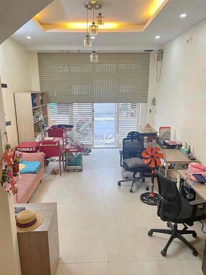 Bán nhà mặt tiền đường số lý phục man