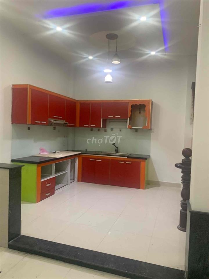 Cho thuê nhà hẻm xe hơi đậu trước nhà đường gò ô môi