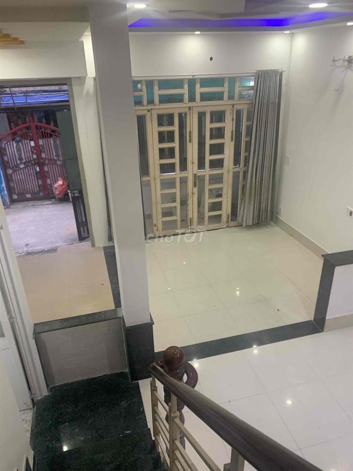 Cho thuê nhà hẻm xe hơi đậu trước nhà đường gò ô môi