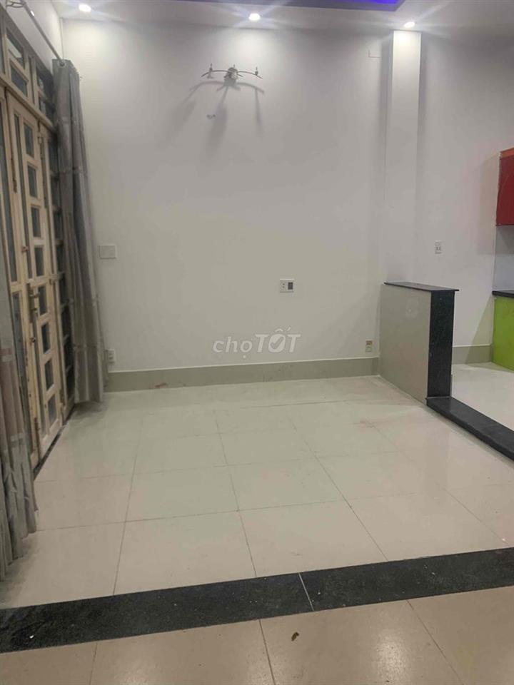 Cho thuê nhà hẻm xe hơi đậu trước nhà đường gò ô môi