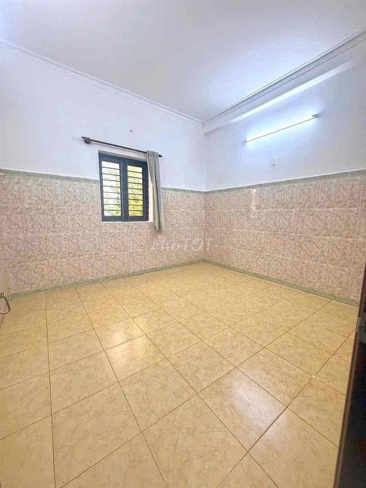 Bán nhà hẻm xe hơi đường Huỳnh tấn phát, hẻm 803 Phú thuận