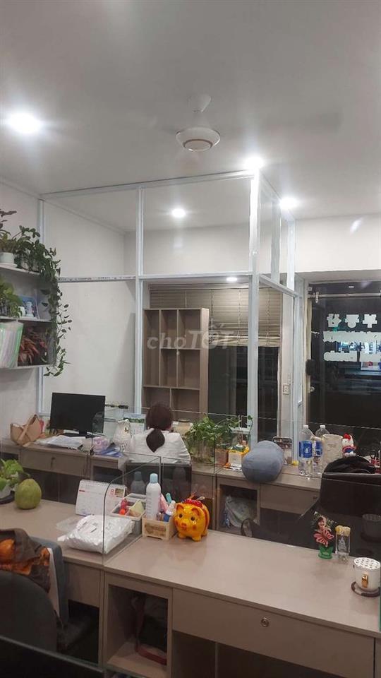 CHO THUÊ MẶT BẰNG SKY GARDEN 1