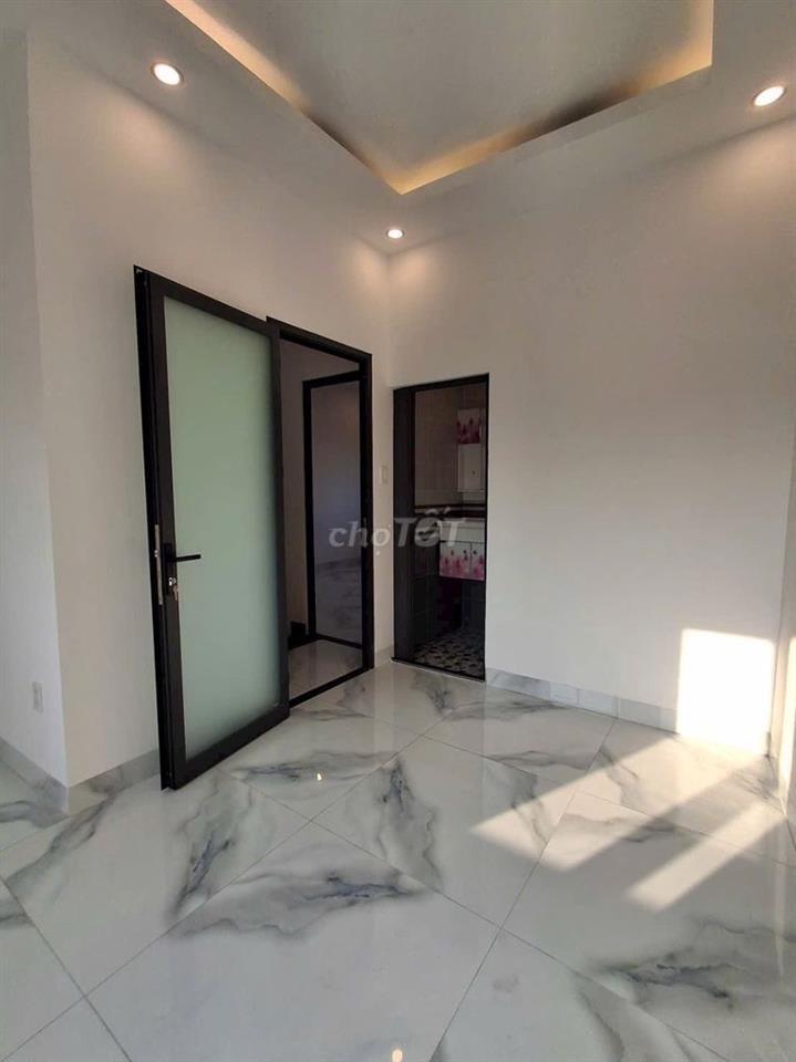 Bán Nhà Đẹp Quận 8 - 6m Ngang Hiếm Có - Nội Thất Đầy Đủ - Vào Ở Ngay