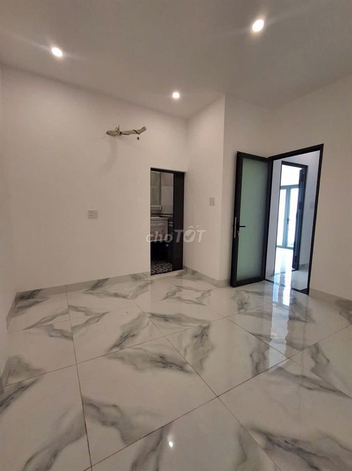 Bán Nhà Đẹp Quận 8 - 6m Ngang Hiếm Có - Nội Thất Đầy Đủ - Vào Ở Ngay
