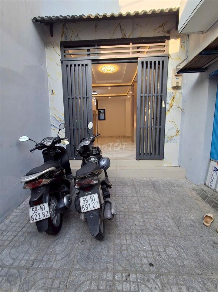 Bán Nhà Đẹp Quận 8 - 6m Ngang Hiếm Có - Nội Thất Đầy Đủ - Vào Ở Ngay