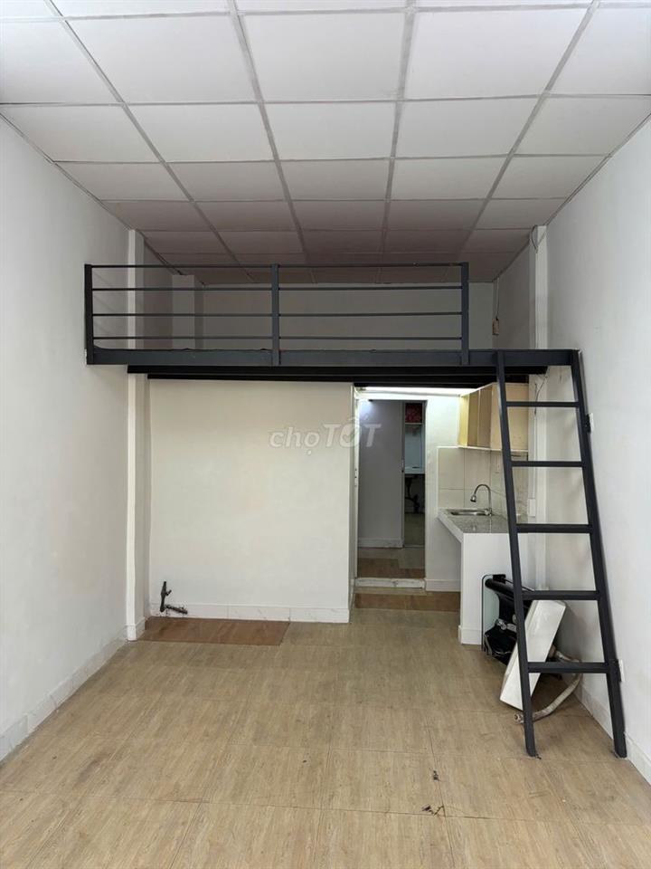 5.950 TỶ – NHÀ MẶT TIỀN ĐOÀN VĂN BƠ Q4 – 4 BẾP RIÊNG, 4WC –4PN. 