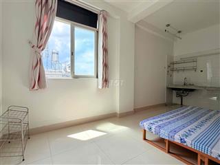 CHO THUÊ PHÒNG CỬA SỔ NGAY CHỢ TÂN QUY