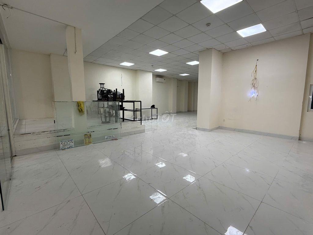 Chính chủ cho thuê MBKD tự do ngay Lê Văn Lương, Lotte
