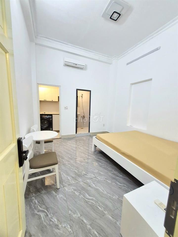KHAI TRƯƠNG STUDIO BANCON 1 PHÒNG NGỦ TÁCH BẾP MÁY GIẶT RIÊNG