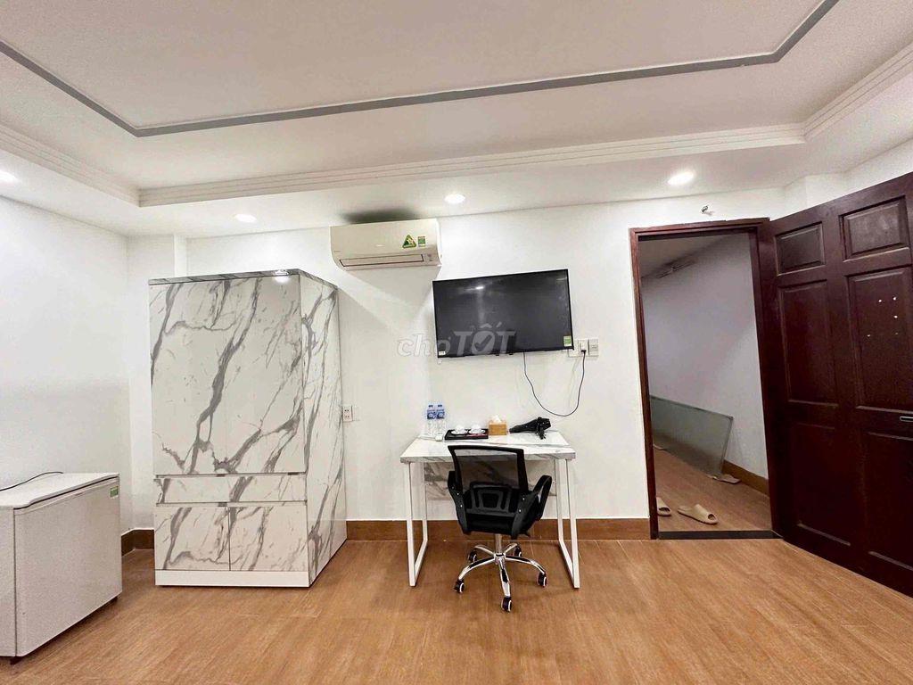 🎉STUDIO TÁCH BẾP CÓ TV GIẢI TRÍ SÁT VÁCH UFM CÁCH DƯỚI 800m