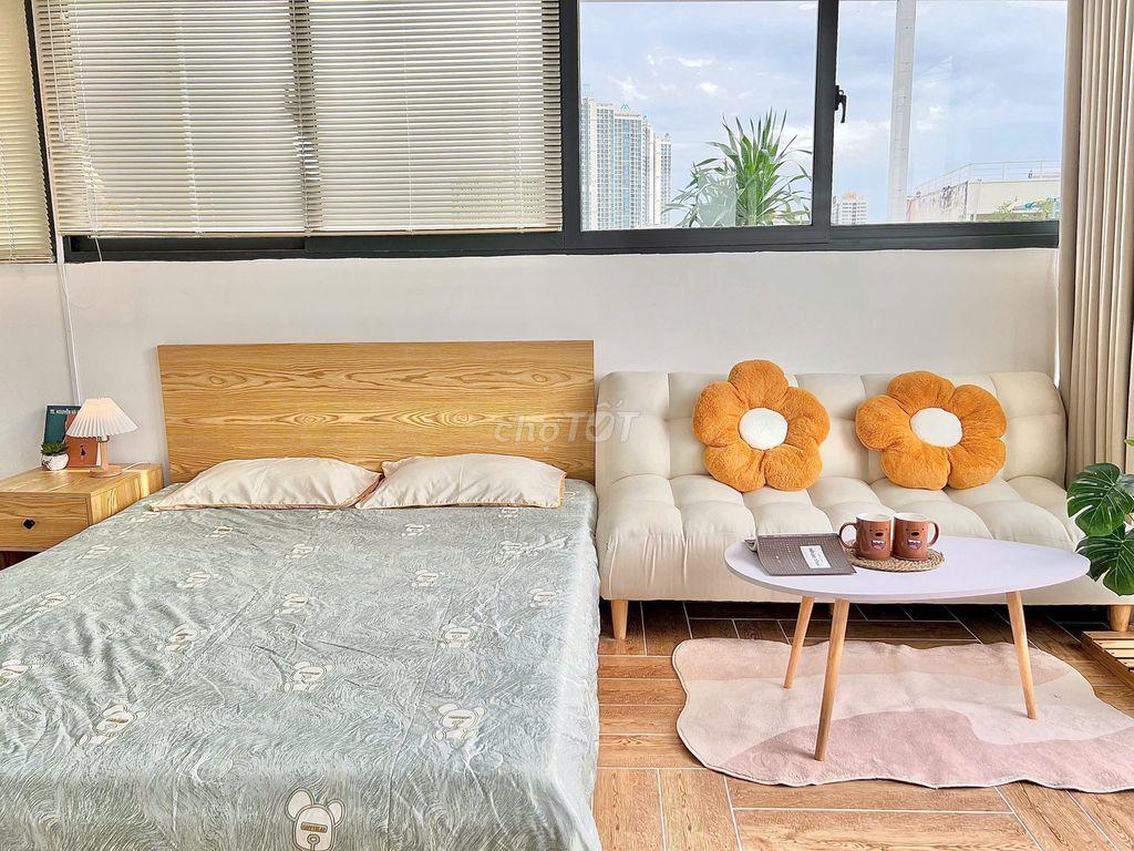 Phòng có sẵn máy giặt kèm view 360 độ sát Quận 4, Quận 1