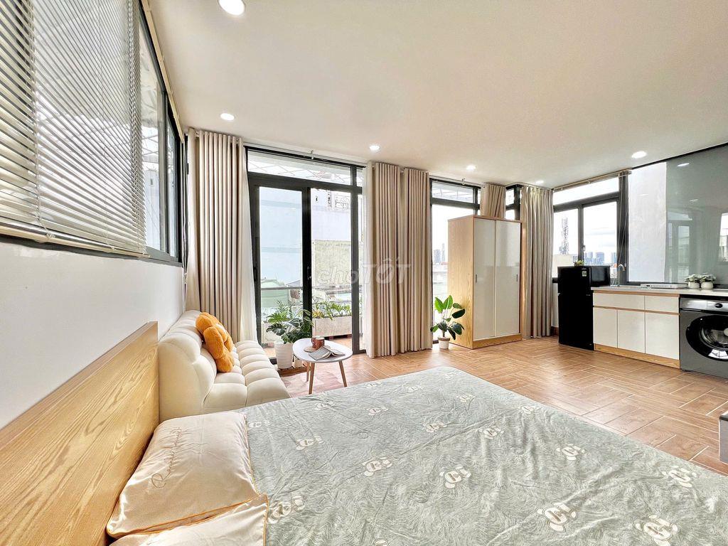 Phòng có sẵn máy giặt kèm view 360 độ sát Quận 4, Quận 1