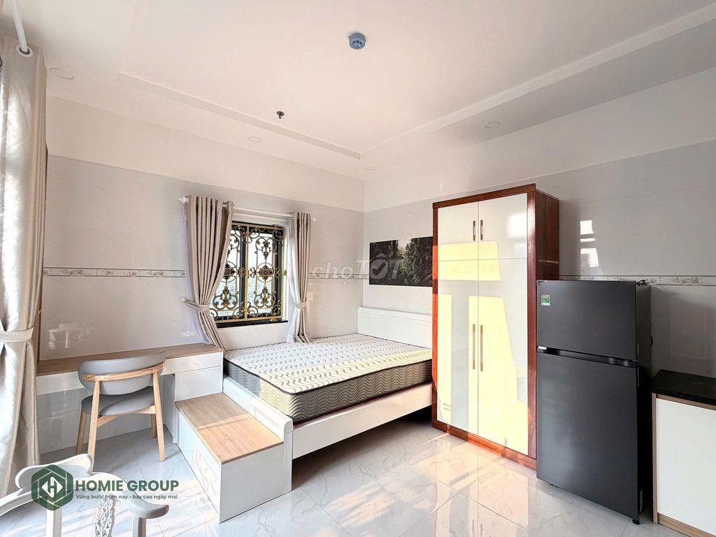 CH ban công view lầu 5, gió mát, ngắm trăng, xem pháo hoa Q7 Q4