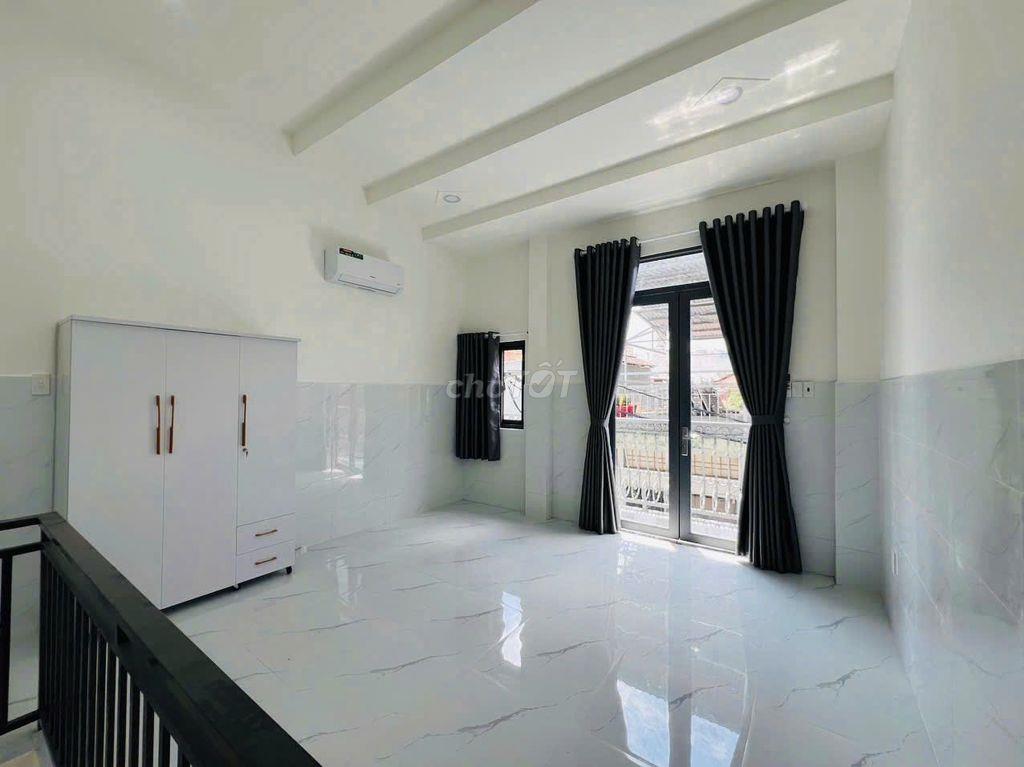 Cho thuê phòng duplex nguyên căn 50m2, ban công máy giặt ở HTP Q7