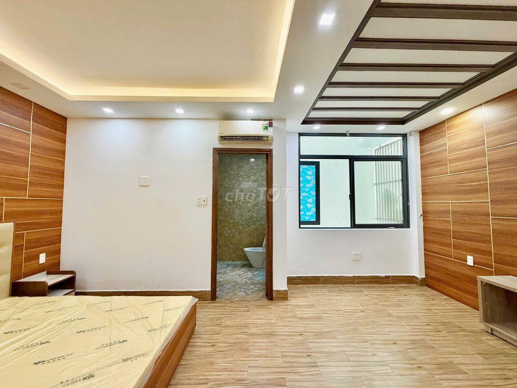 Phòng rộng, nội thất đẹp, máy giặt riêng ở KDC Nam Long, quận 7