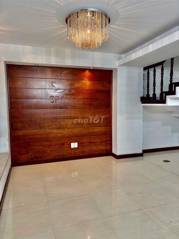 Mặt bằng Him lam Quận 7 gần 100m2, phù hợp văn phòng, tiệm neo..