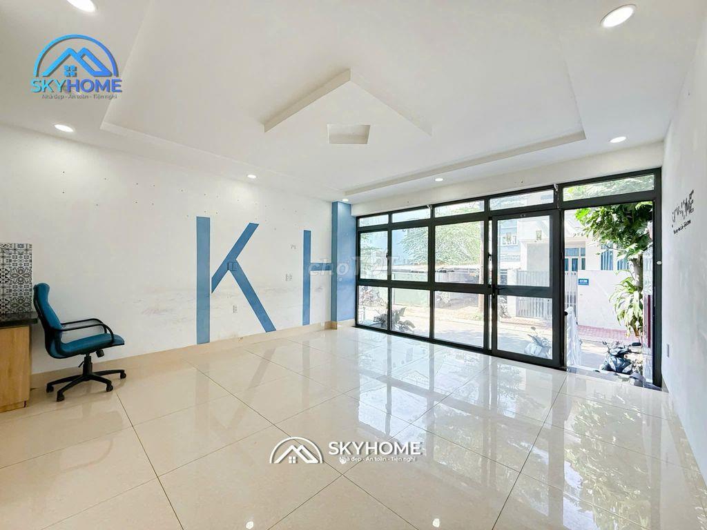 Mặt bằng kinh doanh gần 50m2 trong khu sinh viên TĐT, RMIT