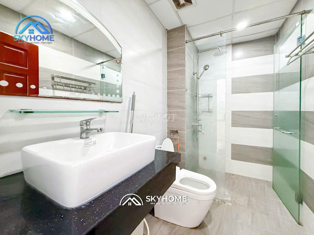 Mặt bằng kinh doanh gần 50m2 trong khu sinh viên TĐT, RMIT