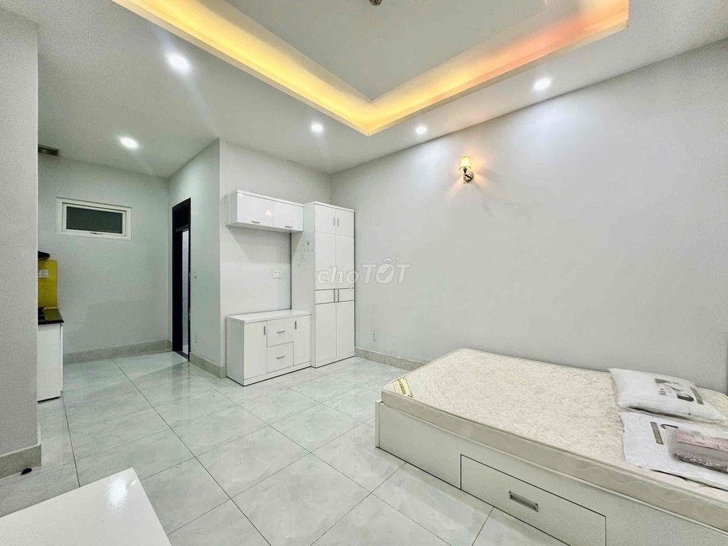 Chung cư mini rộng 30m2, Full NT, sát cầu Phú Mỹ, Go Nguyễn Thị Thập