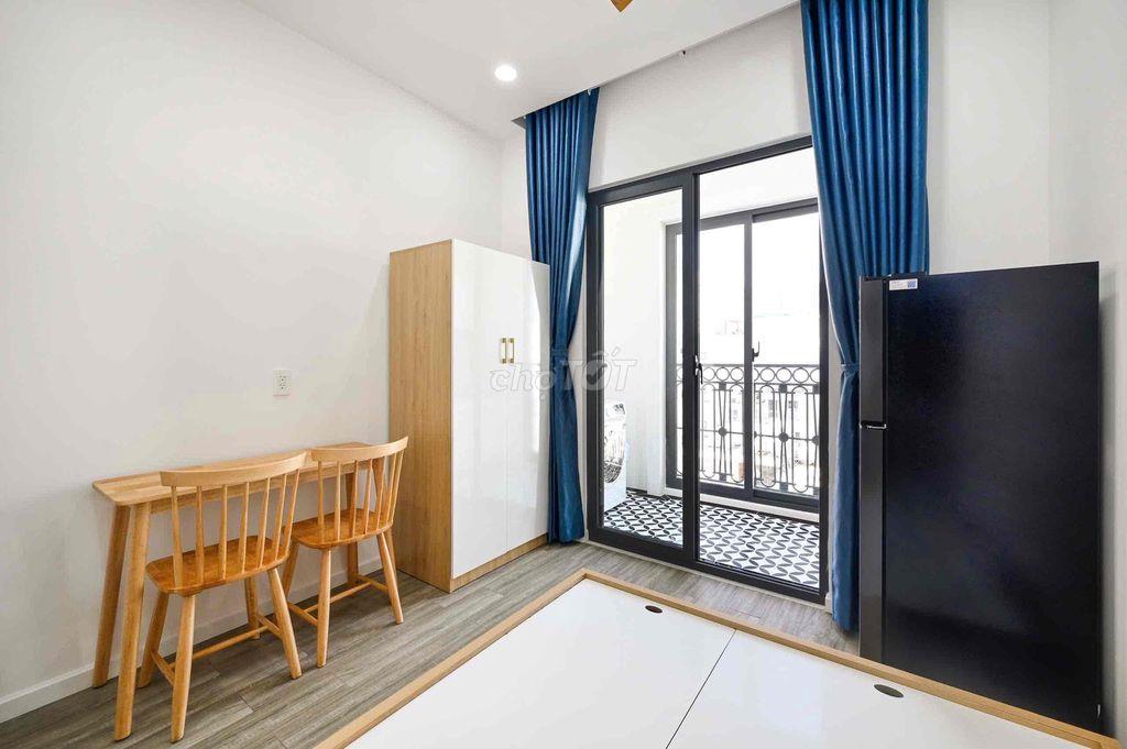 Cho Thuê Căn Hộ Studio Ban Công Full Nội Thất Cao Cấp Trung Tâm Quận 7