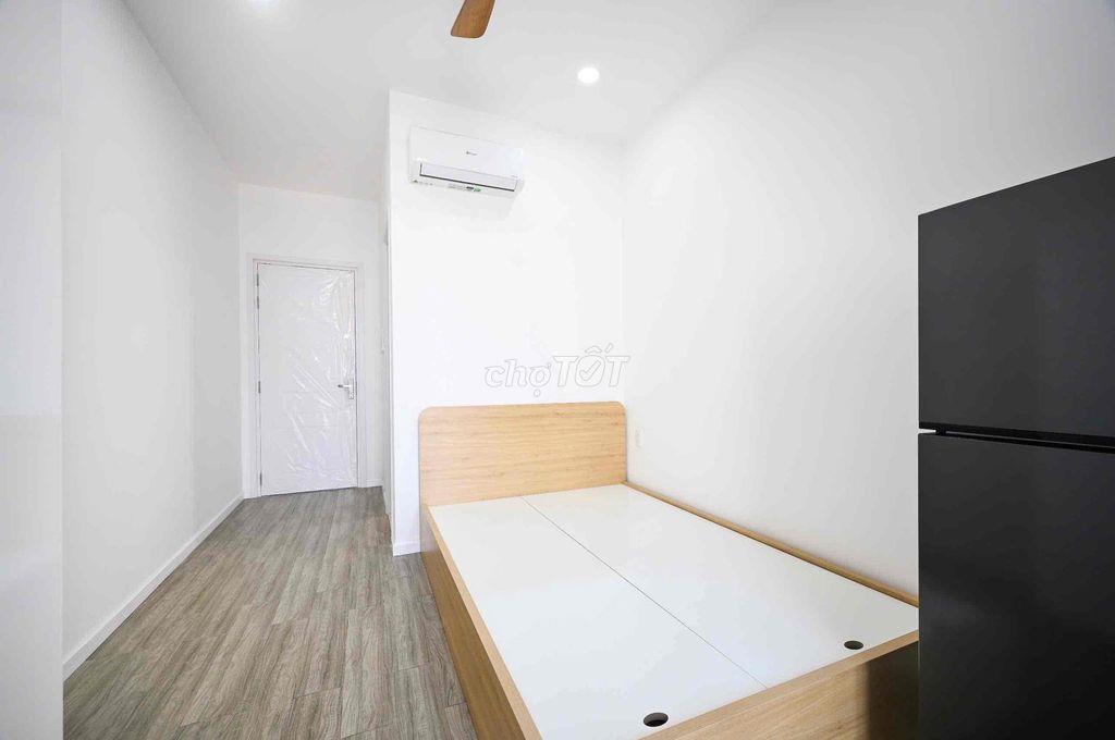 Cho Thuê Căn Hộ Studio Ban Công Full Nội Thất Cao Cấp Trung Tâm Quận 7