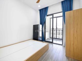 Cho Thuê Căn Hộ Studio Ban Công Full Nội Thất Cao Cấp Trung Tâm Quận 7