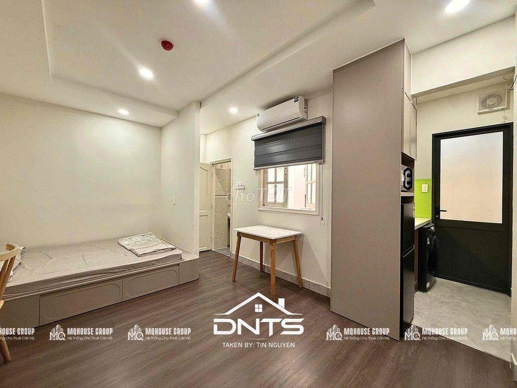 Cho Thuê Căn Hộ Studio Ban Công Tách Bếp Full Nội Thất Cao Cấp Quận 7