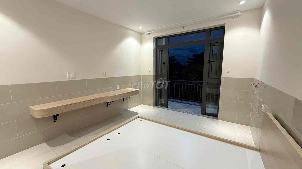 Cho Thuê Căn Hộ Studio Ban Công Mới Khai Trương Đối Diện RMIT Quận 7